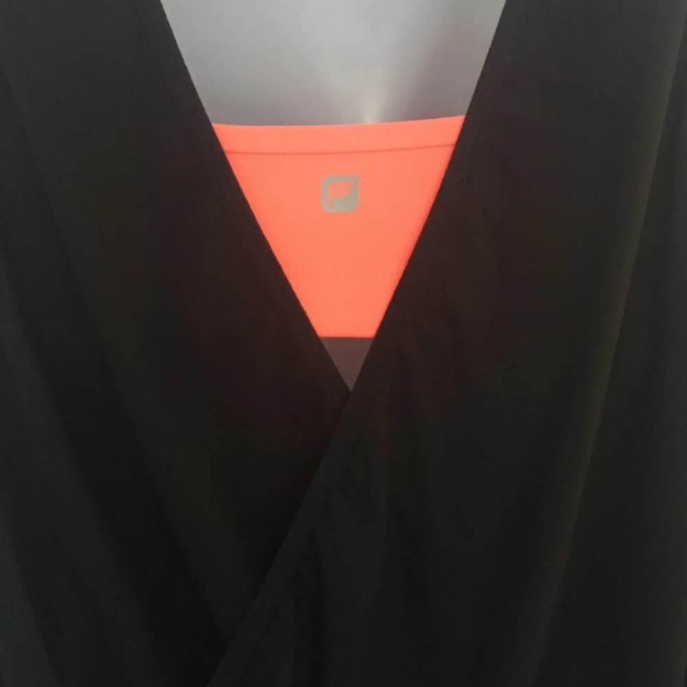 Fabletics top size XS - Picture 7 of 11
